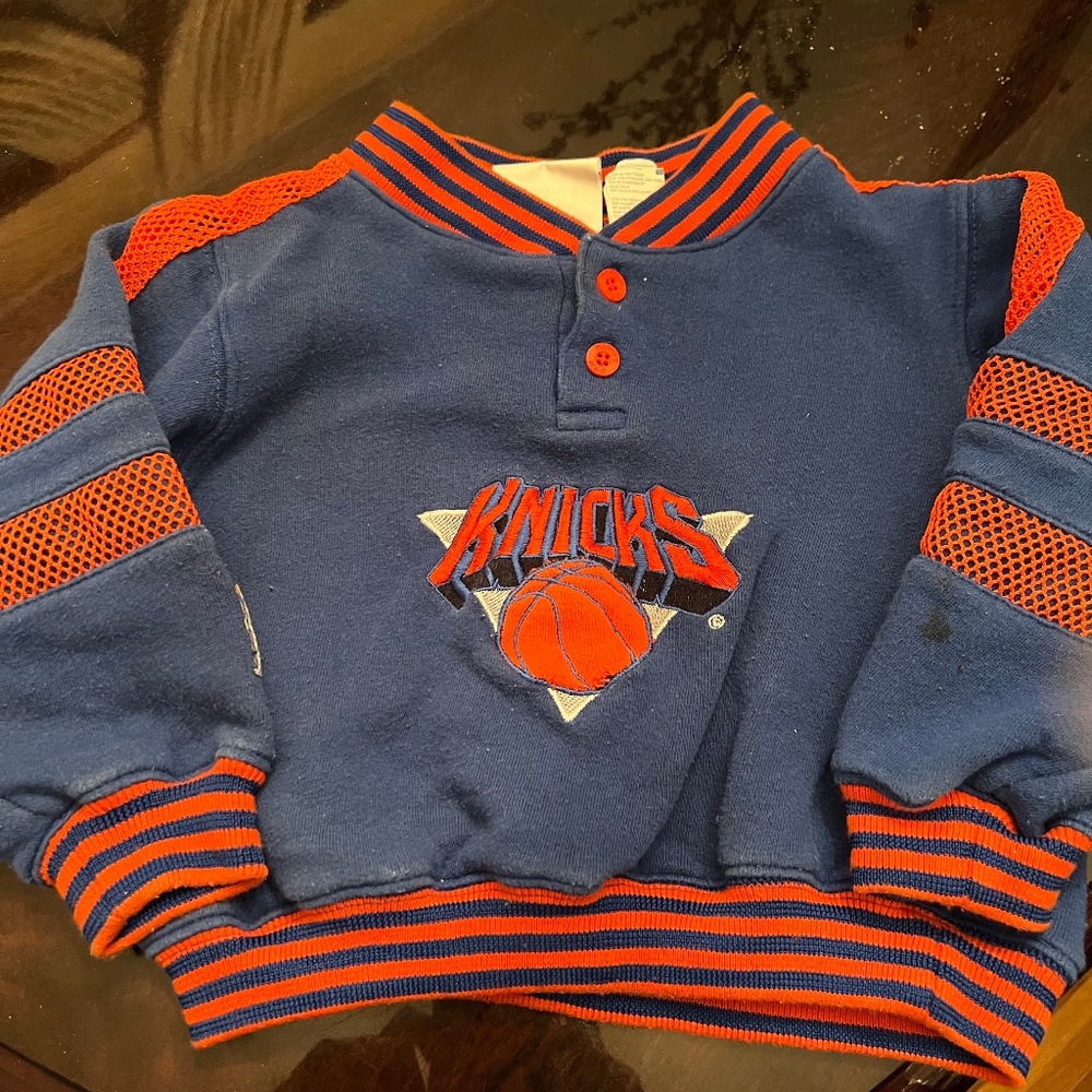 Knicks Sweat Top